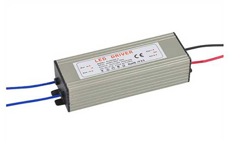 LED照明灯具的电源驱动分为几类 